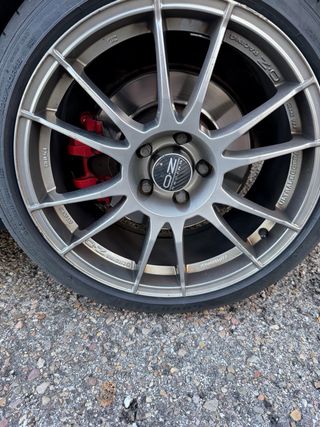 Volkswagen Golf MK 7 GTI PERFORMANCE.