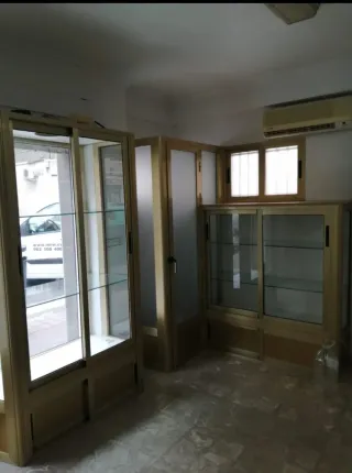 ALQUILER LOCAL 35 METROS TODO ESQUINA