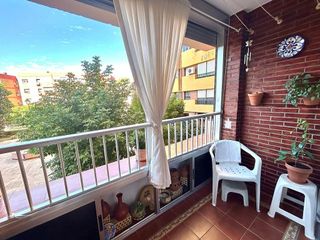 Piso en venta en Pineda en Sevilla
