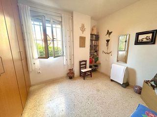 Piso en venta en Pineda en Sevilla