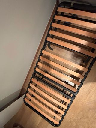 Sofá-cama NUEVO!Precio en tienda 359€! Y MONTADO!!