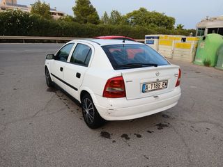 Opel Astra 2000 16V