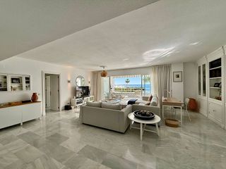 Piso en alquiler en Río Real en Marbella