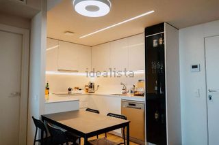 Piso en venta en Valdeacederas en Madrid