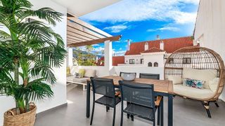 Piso en alquiler en Nueva Andalucía centro en Marbella