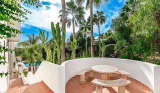 Piso en alquiler en Nueva Andalucía centro en Marbella