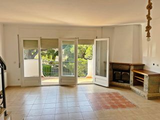 Casa adosada en venta en Sant Pol - Volta de l'Ametller en Sant Feliu de Guíxols