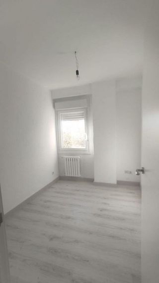 Piso en alquiler en La Jota en Zaragoza