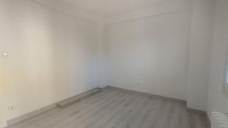 Piso en alquiler en La Jota en Zaragoza