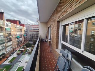 Piso en alquiler en Castillejos en Madrid