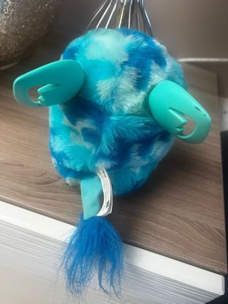 Furby Azul y Verde con CAJA Funciona perfectamente