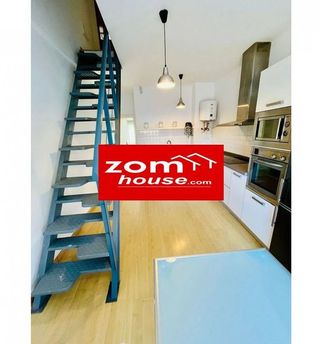 Piso en venta en La Goleta - San Felipe Neri en Málaga