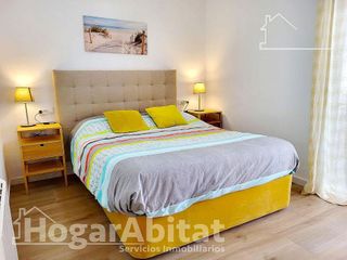 Piso en venta en Avda. de Abril. - 9 de octubre en Sagunto