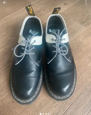 Zapatos Dr. Martens Talla 48.
