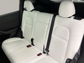 Tesla Model Y Gran Autonomía 4WD