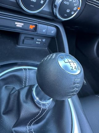 Mazda MX-5 2.0 SKYACTIV-G 135 kW MT Exclusive-Line