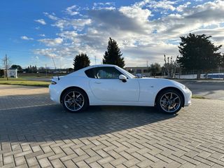 Mazda MX-5 2.0 SKYACTIV-G 135 kW MT Exclusive-Line