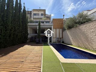 Casa adosada en venta en Alcoy/Alcoi