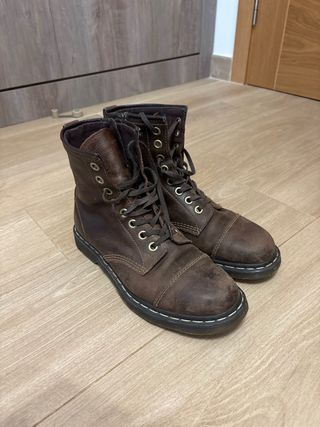 Botas Dr. Martens Marrones Hombre