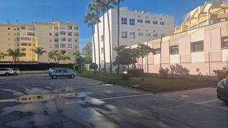 Garaje en alquiler en Zona Sohail en Fuengirola