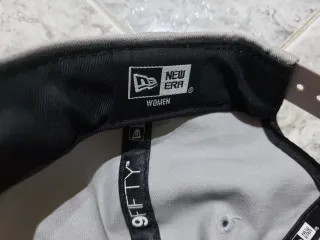 Gorra New Era Superman Mujer