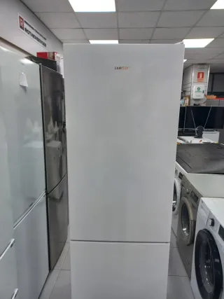 ☆Nevera marca Samsung a++ 185,cm Nofrost☆