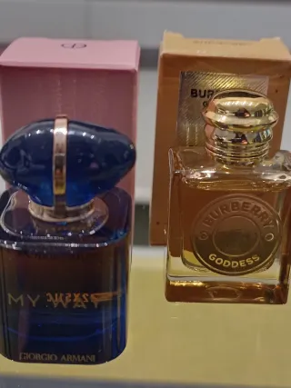 Mini profumi Burberry e Giorgio Armani
