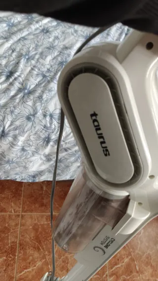 Aspiradora Taurus Power Air