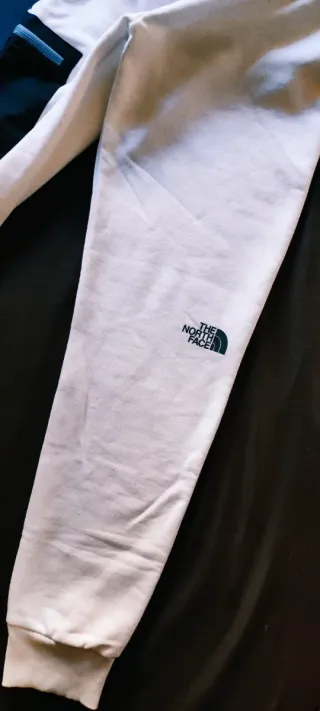 Pantalón chándal The North Face blanco