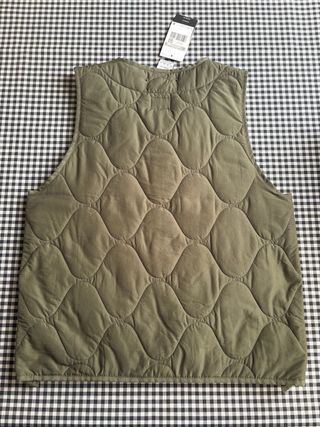 Chaleco Nike acolchado verde militar