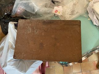 Maleta antigua de madera