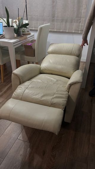 Poltrona relax in pelle beige