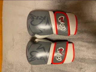 Guantes Boxeo Rival Grises