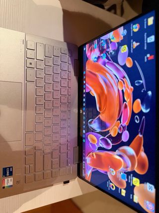 HP Pavilion x360 2-en-1 Plata