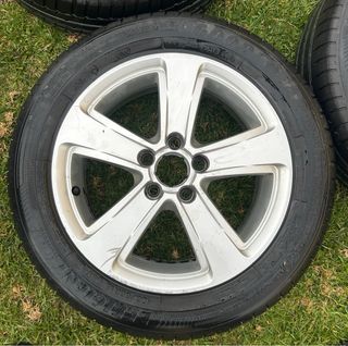 Llantas y neumáticos