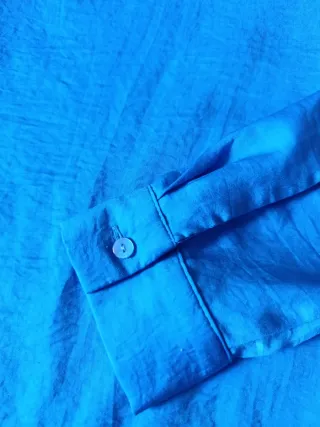 Camisa Stradivarius azul talla S