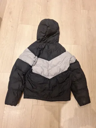 Chaqueta Nike niño negra y gris