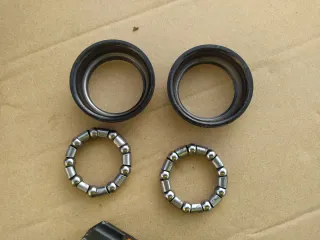 Eje pedalier bicicleta Bmx...4r dientes...