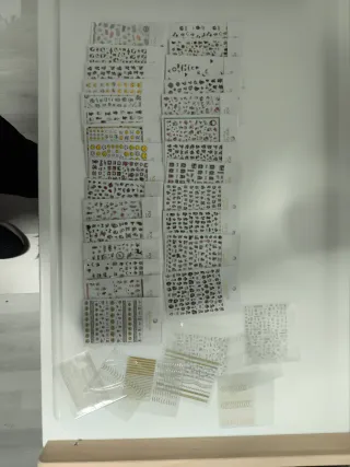 Pack 30 paquetes de Pegatinas para uñas - Diseños