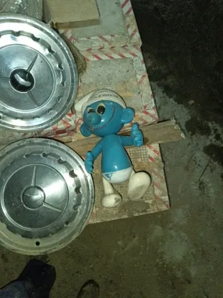 Recambios antiguos pegaso 4l 2cv etc...