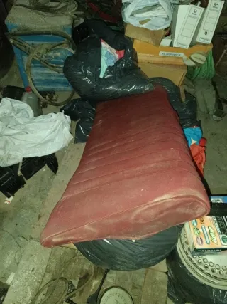 Recambios antiguos pegaso 4l 2cv etc...