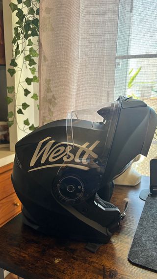 Casco Modular WESTT - NUEVO A ESTRENAR