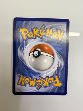 Carta Pokémon Zoroark de Hisui V ASTRO Dorada