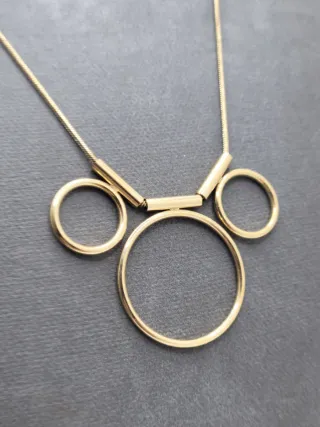 Collar de Acero Quirúrgico Chapado en Oro