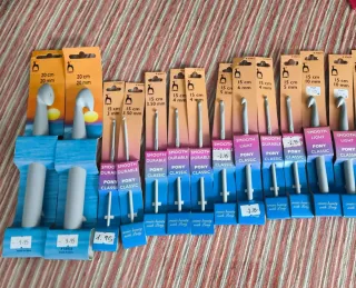 Mercería variada: ganchillos y más