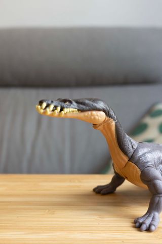 Dinosaurio de juguete