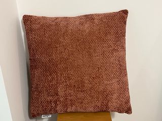 Cojines decorativos verde y terracota