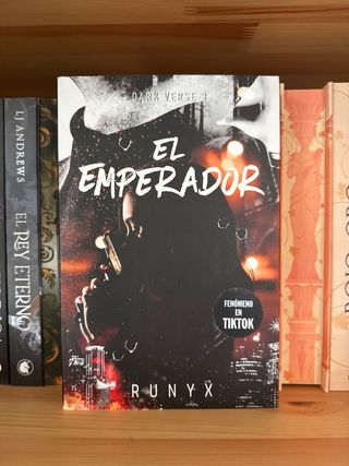 El cazador / The Predator. Dark Verse Series (S...