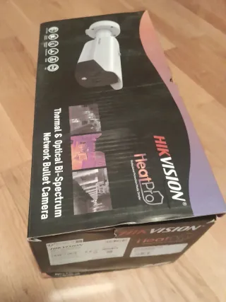 Cámara IP Hikvision DS-2TD2628-3/QA