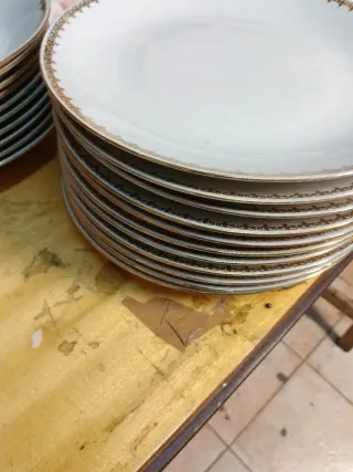 Servizio piatti porcellana vintage oro